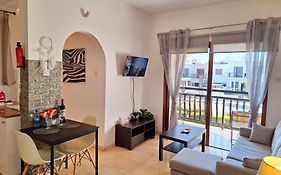 Kato Paphos Apt 400M To The Beach